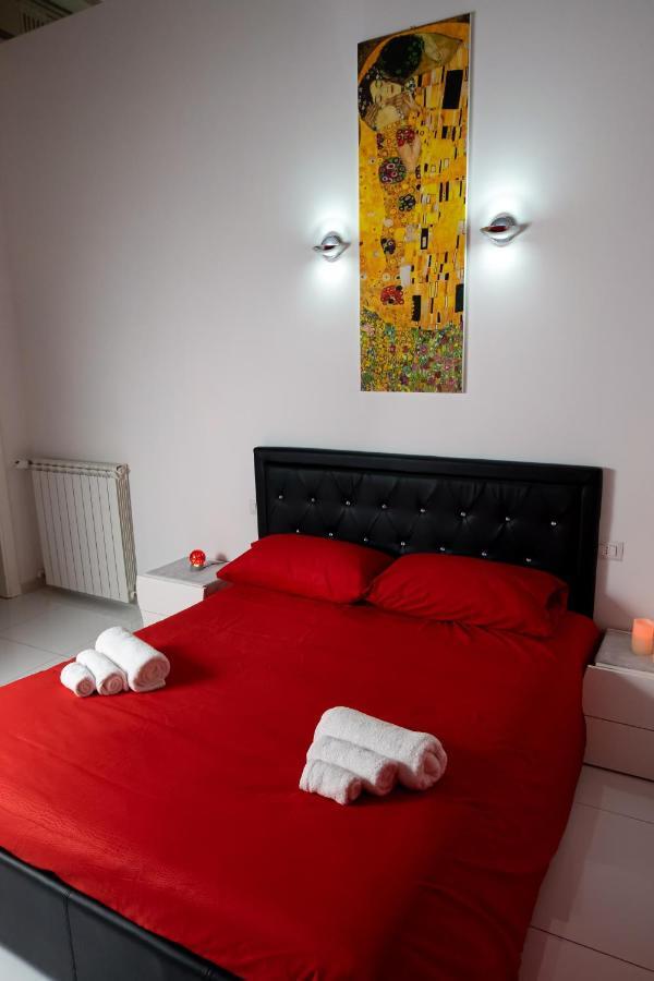 Roma Castel Nepi Home Near Colosseo Экстерьер фото